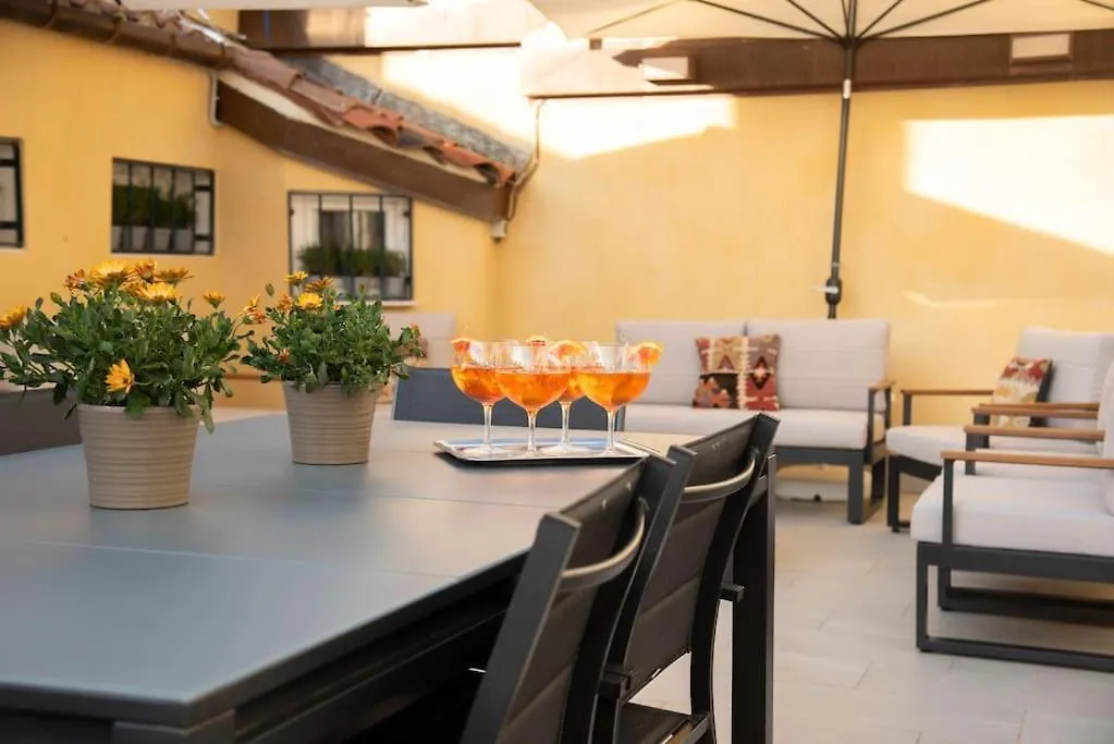 Casa Del Carro 2 Grand Terrace Apartment Venice